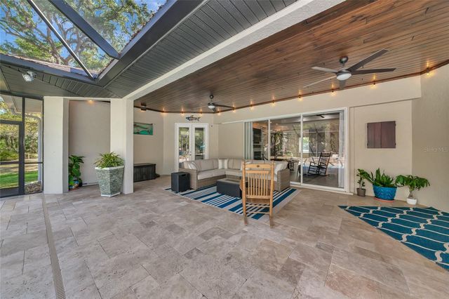 702 WOODVIEW WAY, Bradenton, FL 34212