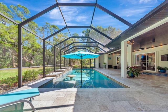 702 WOODVIEW WAY, Bradenton, FL 34212