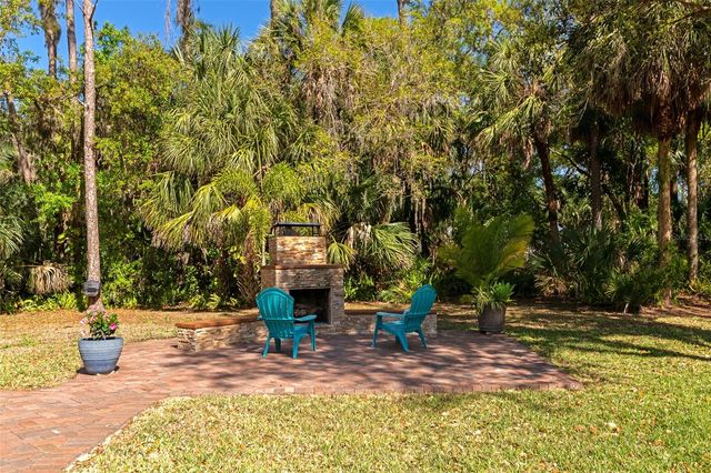 702 WOODVIEW WAY, Bradenton, FL 34212