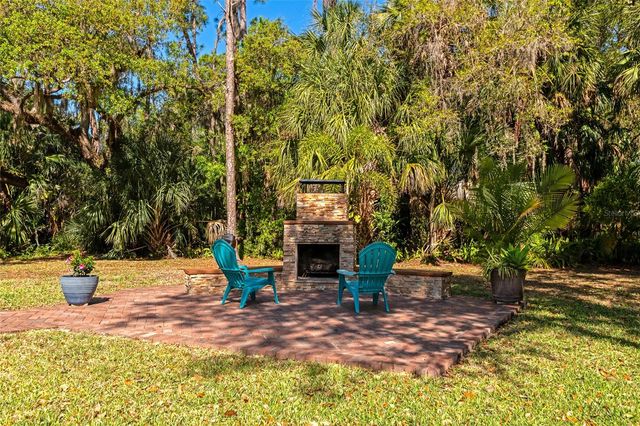 702 WOODVIEW WAY, Bradenton, FL 34212