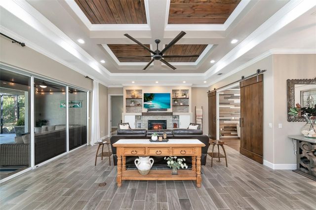 702 WOODVIEW WAY, Bradenton, FL 34212