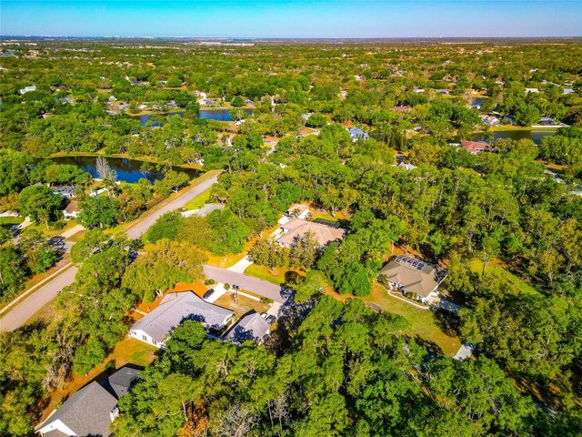 702 WOODVIEW WAY, Bradenton, FL 34212