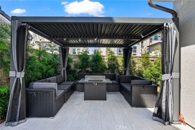 200 Newton, Lake Forest, CA 92630