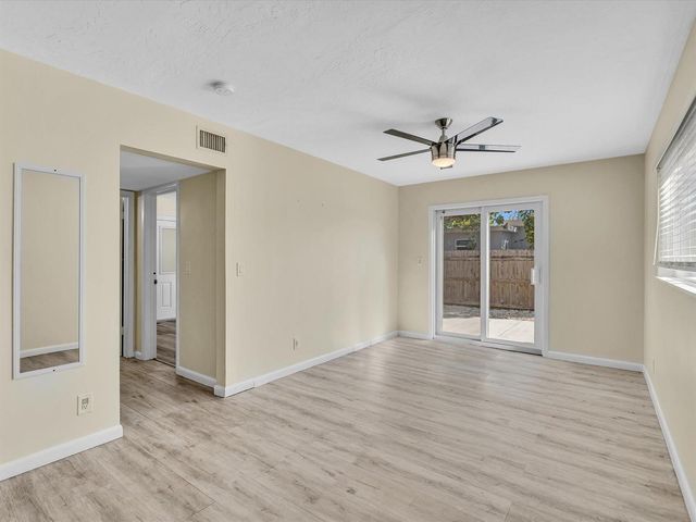 607 W Perry Street, Lantana, FL 33462