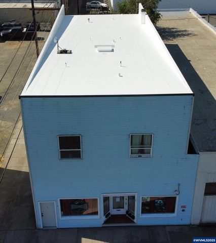 54 W Sherman St, Lebanon, OR 97355