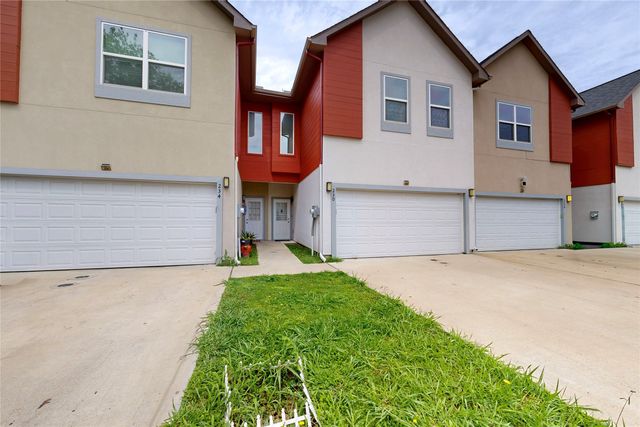 226 Heritage Court, Seagoville, TX 75159