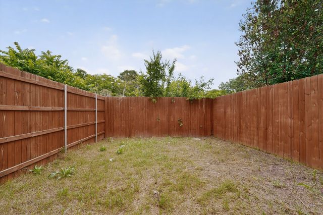 226 Heritage Court, Seagoville, TX 75159