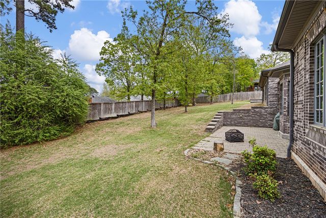 12 Live Oak Lane, Russellville, AR 72801