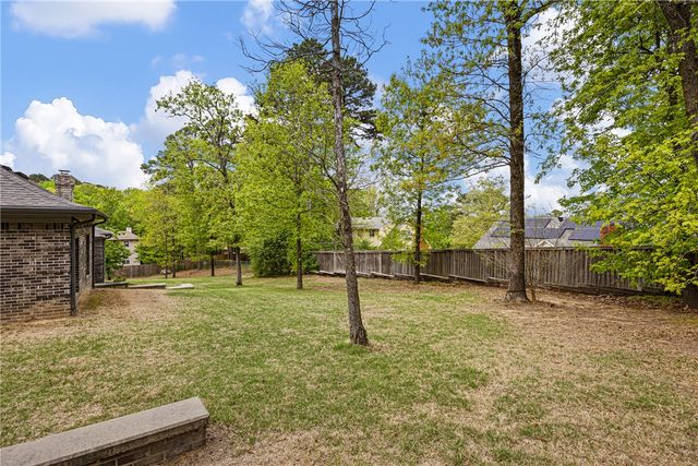 12 Live Oak Lane, Russellville, AR 72801