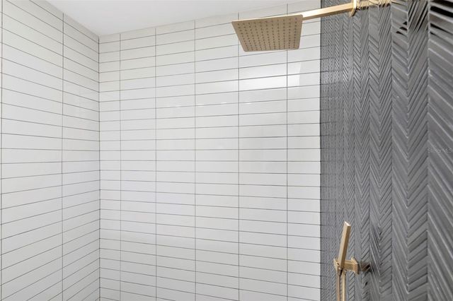 12012 NORTHUMBERLAND DRIVE, Tampa, FL 33626