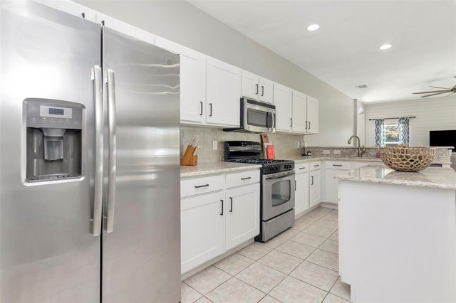 12012 NORTHUMBERLAND DRIVE, Tampa, FL 33626