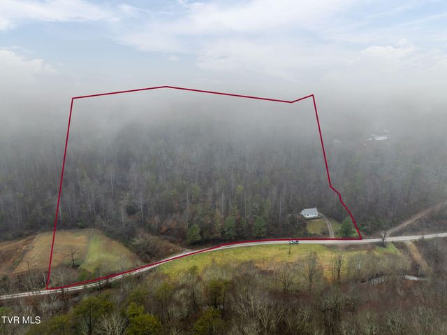 7300 Snake Hollow Road, Sneedville, TN 37869