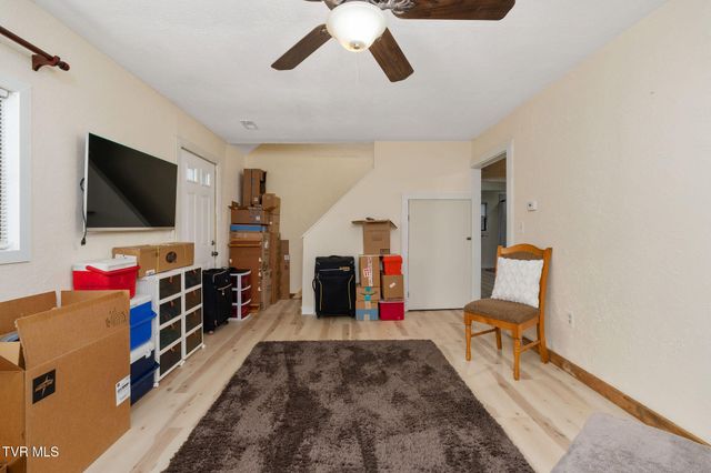 7300 Snake Hollow Road, Sneedville, TN 37869