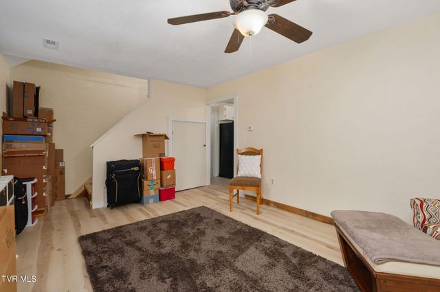 7300 Snake Hollow Road, Sneedville, TN 37869