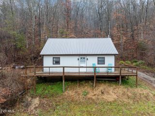 7300 Snake Hollow Road, Sneedville, TN 37869
