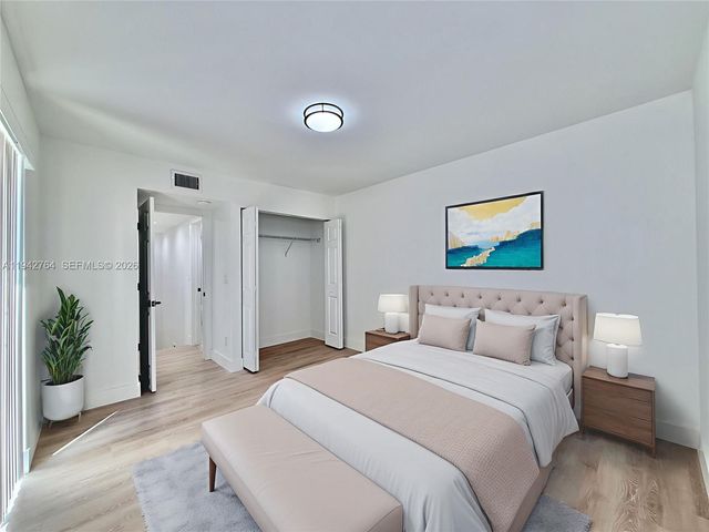 8453 N Coral Cir, North Lauderdale, FL 33068