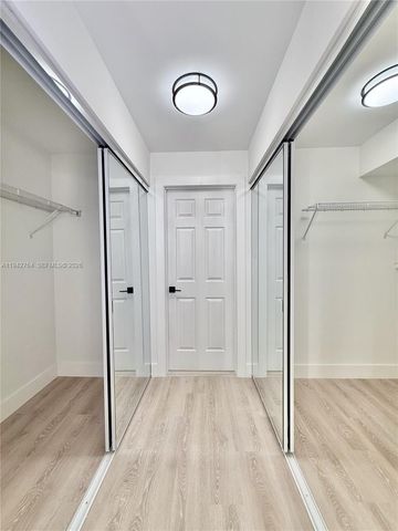 8453 N Coral Cir, North Lauderdale, FL 33068