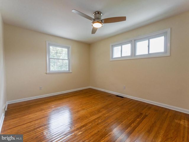 604 ASHLAND AVE, Secane, PA 19018