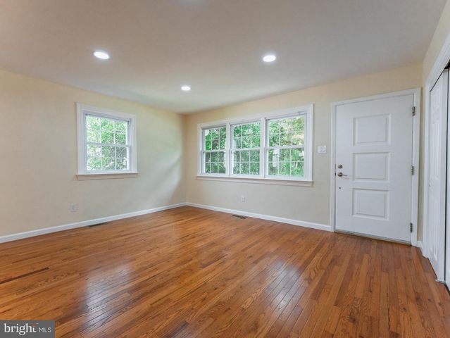 604 ASHLAND AVE, Secane, PA 19018