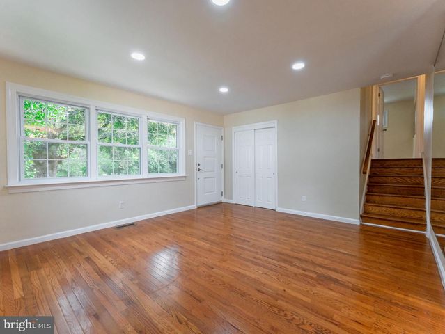604 ASHLAND AVE, Secane, PA 19018