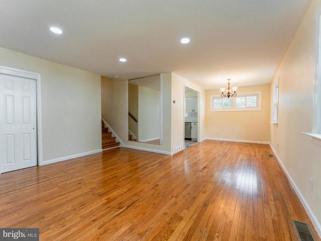 604 ASHLAND AVE, Secane, PA 19018