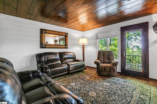 126 Columbine Way, Cleveland, SC 29635