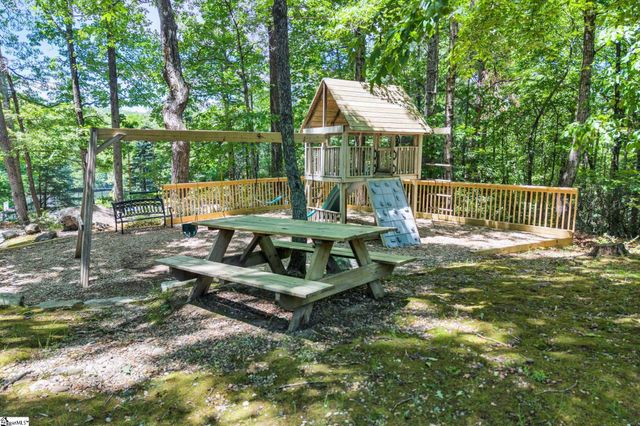 126 Columbine Way, Cleveland, SC 29635