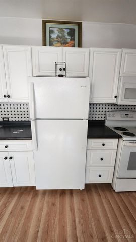 412 Lombardy Street, Elmwood Place, OH 45216