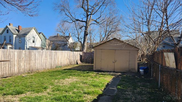 412 Lombardy Street, Elmwood Place, OH 45216