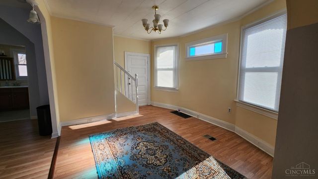 412 Lombardy Street, Elmwood Place, OH 45216