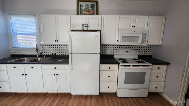 412 Lombardy Street, Elmwood Place, OH 45216