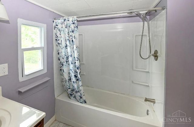 412 Lombardy Street, Elmwood Place, OH 45216