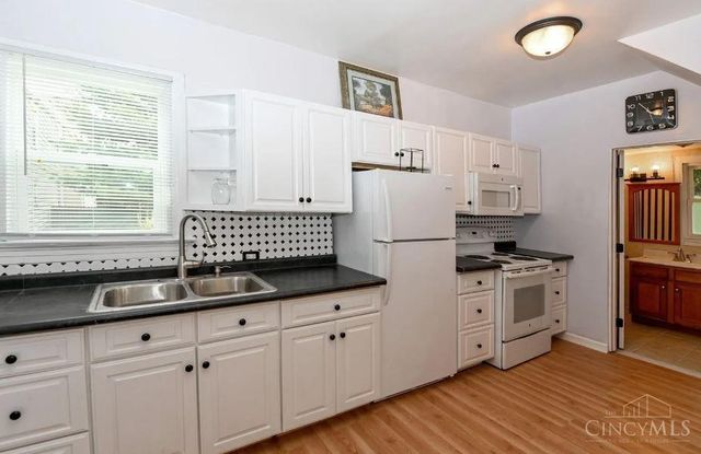 412 Lombardy Street, Elmwood Place, OH 45216