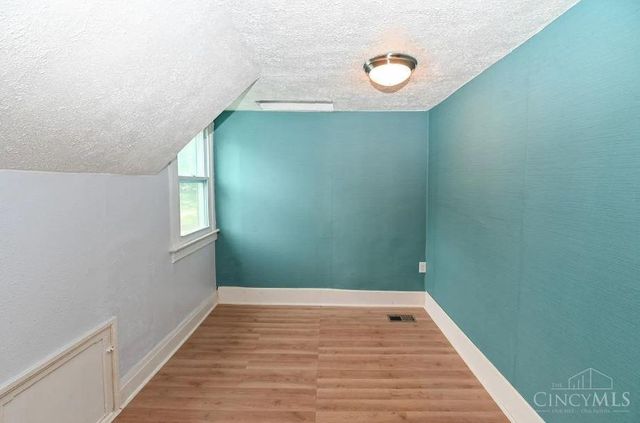 412 Lombardy Street, Elmwood Place, OH 45216