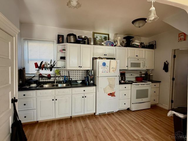 412 Lombardy Street, Elmwood Place, OH 45216