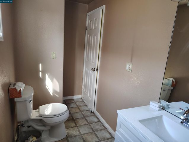 2856 15Th St, San Pablo, CA 94806