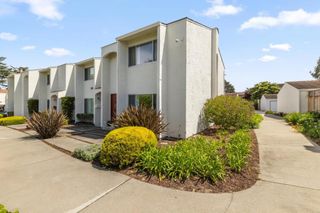 3137 Seacrest Avenue 5, Marina, CA 93933