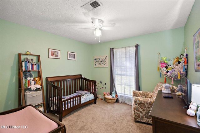 100 Abby Oak Drive, Clinton, MS 39056