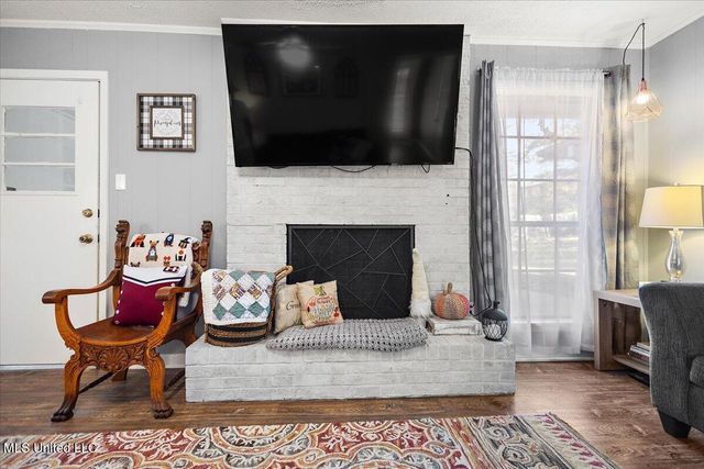 100 Abby Oak Drive, Clinton, MS 39056