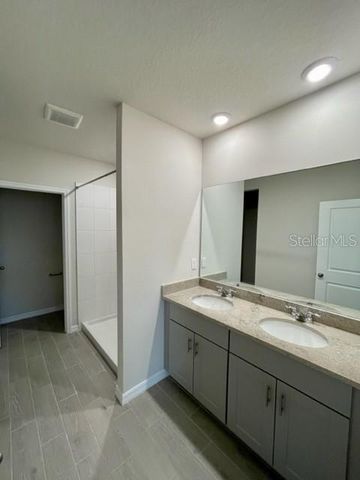 3233 FRESNO PLACE, Zephyrhills, FL 33541