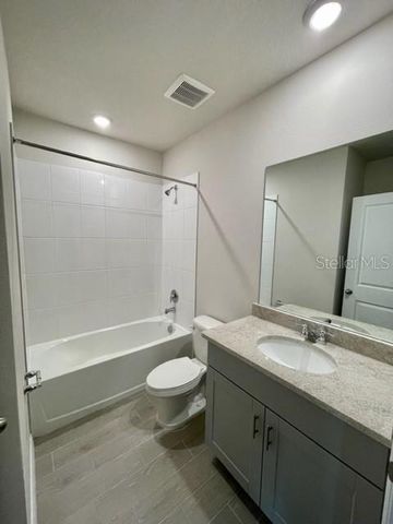 3233 FRESNO PLACE, Zephyrhills, FL 33541