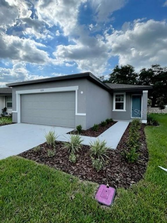 3233 FRESNO PLACE, Zephyrhills, FL 33541