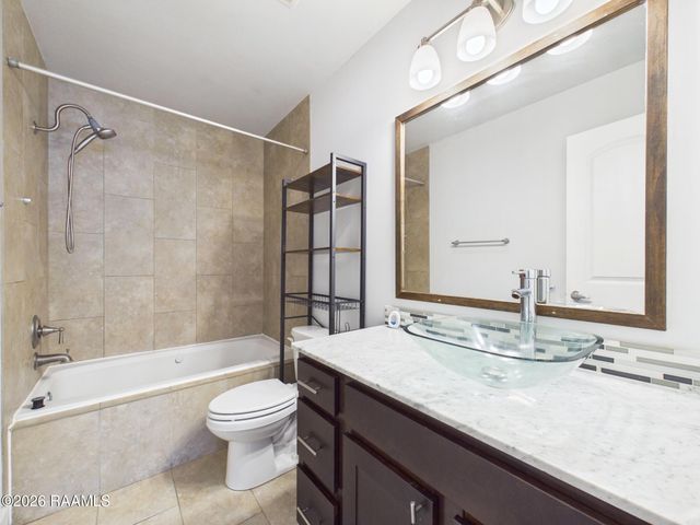 113 Bayou Street 112, Lafayette, LA 70503