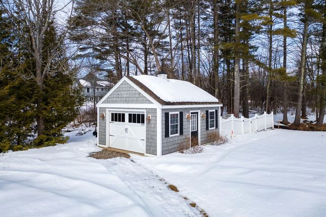 6 Isaac Lucas Circle, Dover, NH 03820