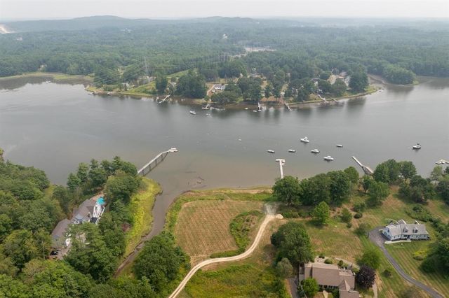 6 Isaac Lucas Circle, Dover, NH 03820