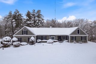 6 Isaac Lucas Circle, Dover, NH 03820