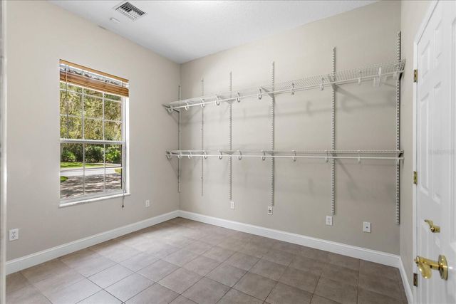 180 RIVER OAKS CIRCLE, Sanford, FL 32771