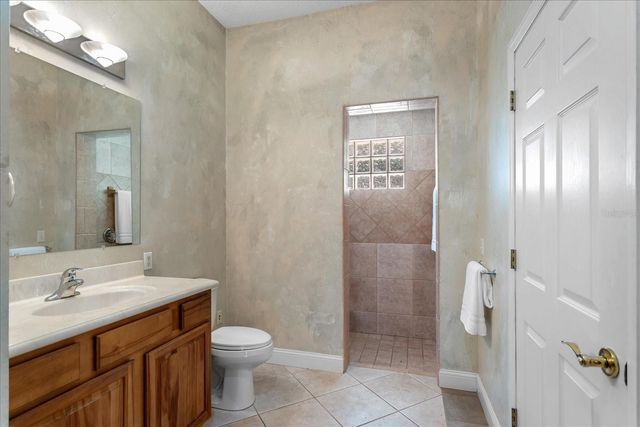 180 RIVER OAKS CIRCLE, Sanford, FL 32771