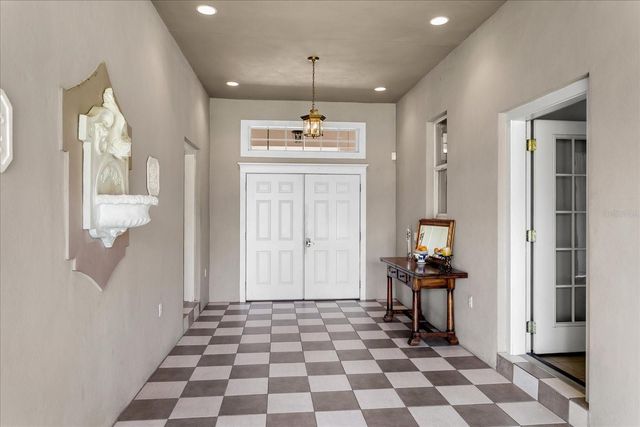 180 RIVER OAKS CIRCLE, Sanford, FL 32771
