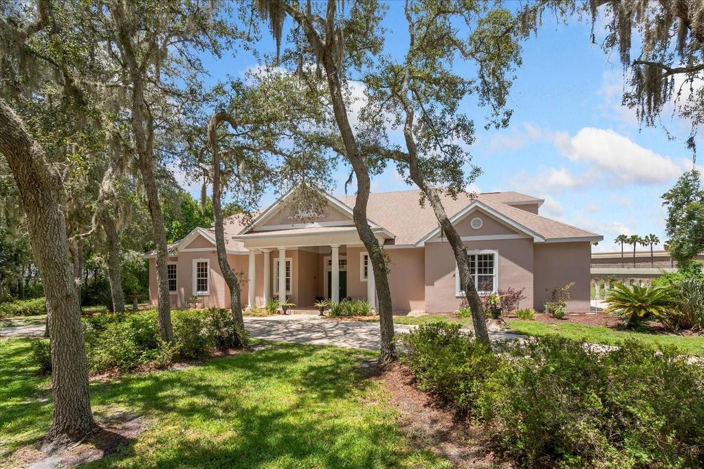 180 RIVER OAKS CIRCLE, Sanford, FL 32771